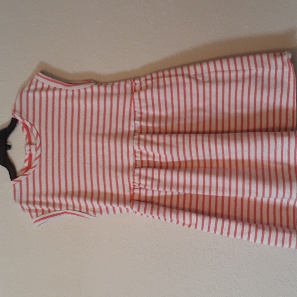 Girls Cat & Jack striped dress. Size XL(14-16).